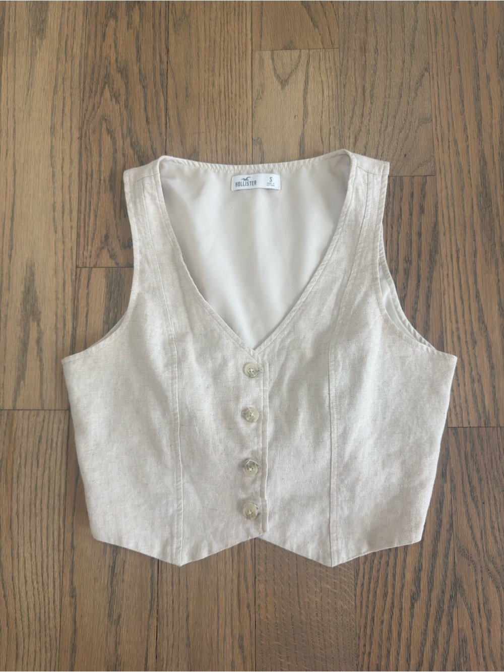 Hollister Cream Button-Front Linen-Blend Cropped Vest